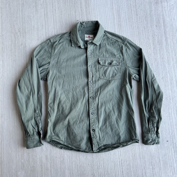American Giant Shirt Mens M Olive Green Long Sleeve Cotton Button Up Made USA - Picture 1 of 10